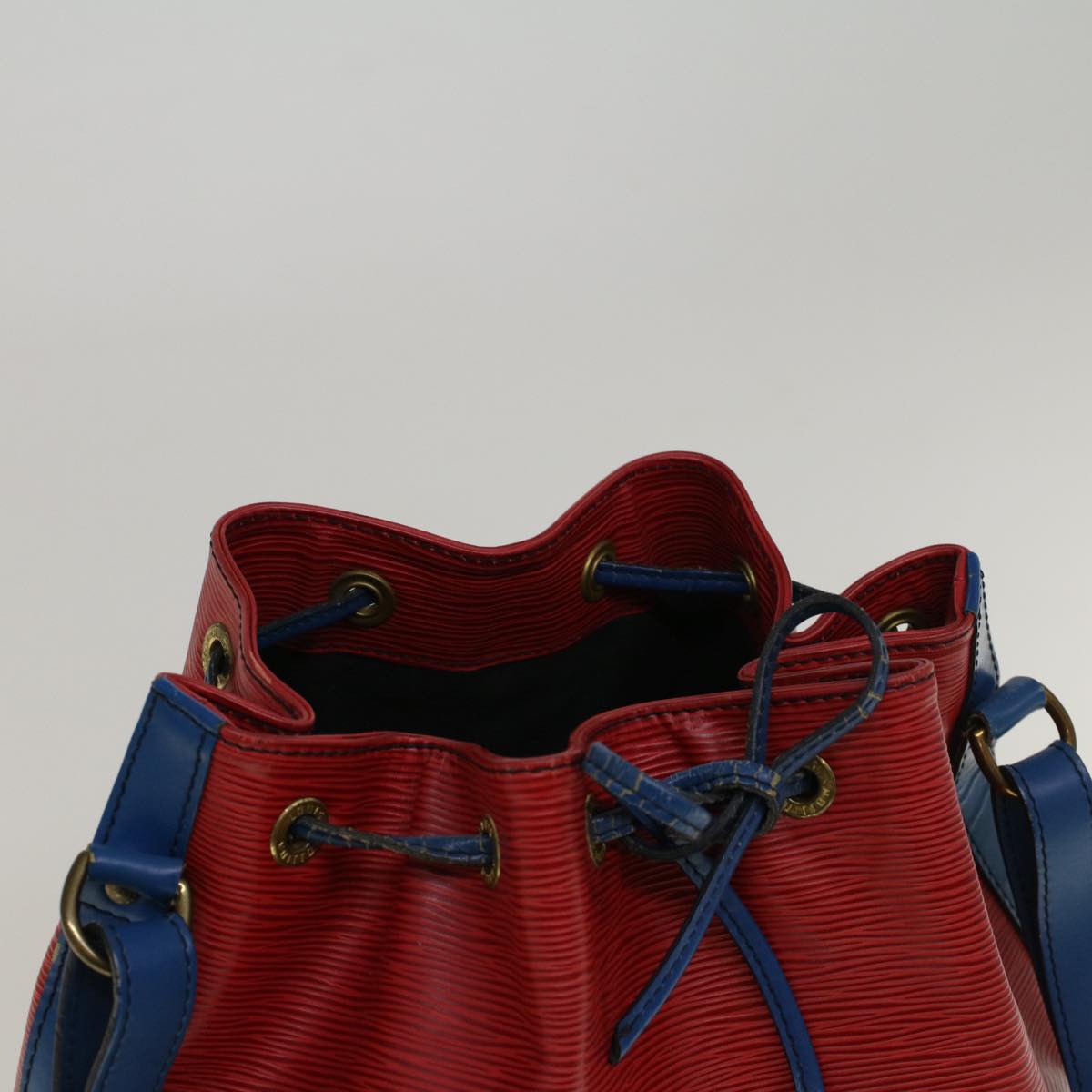 LO-LV bags 6493