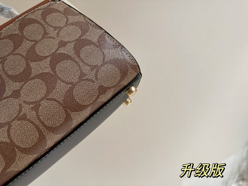 LO - CCH Bags - 402
