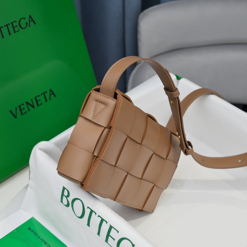 LO - BV Bags - 114