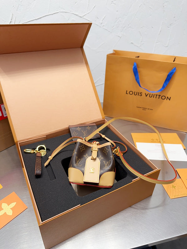 LO - LV Bags - 15023