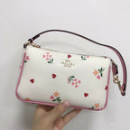 LO - CCH Bags - 541