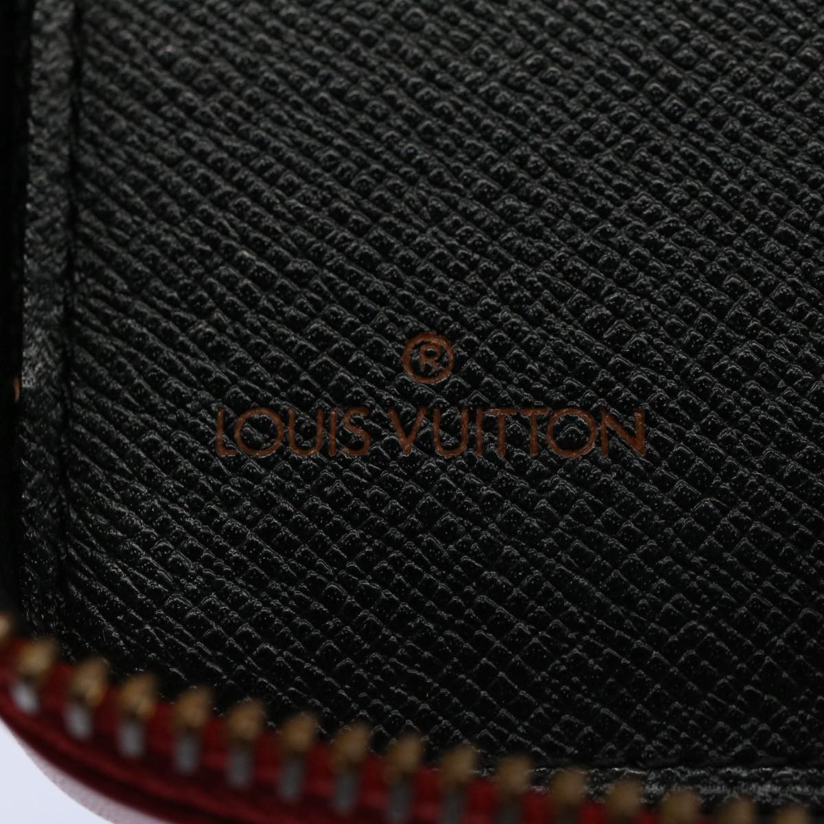 LO-LV bags 2333
