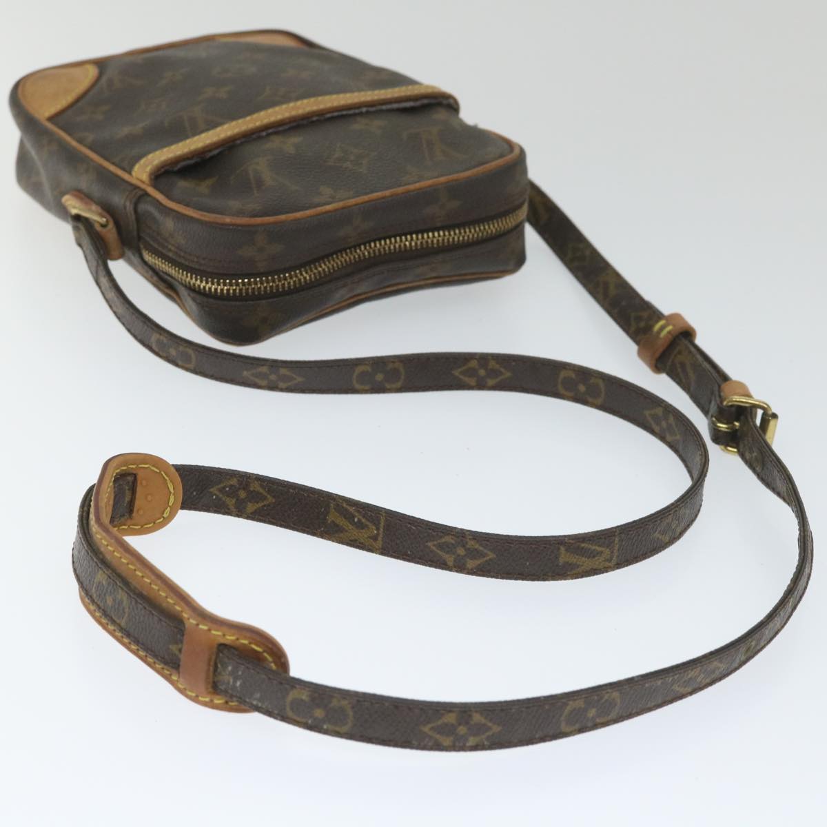 LO-LV bags 6573
