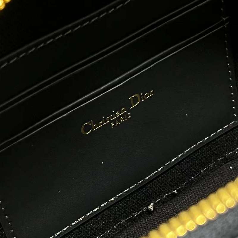 LO - DYOR   BAGS FOR WOMEN - FASHION LUXURY BAGS 036