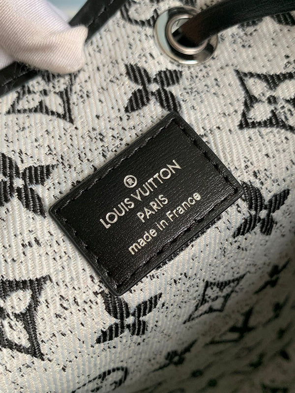 LO - LV Bags - 16100