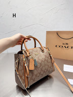 LO - CCH Bags - 290