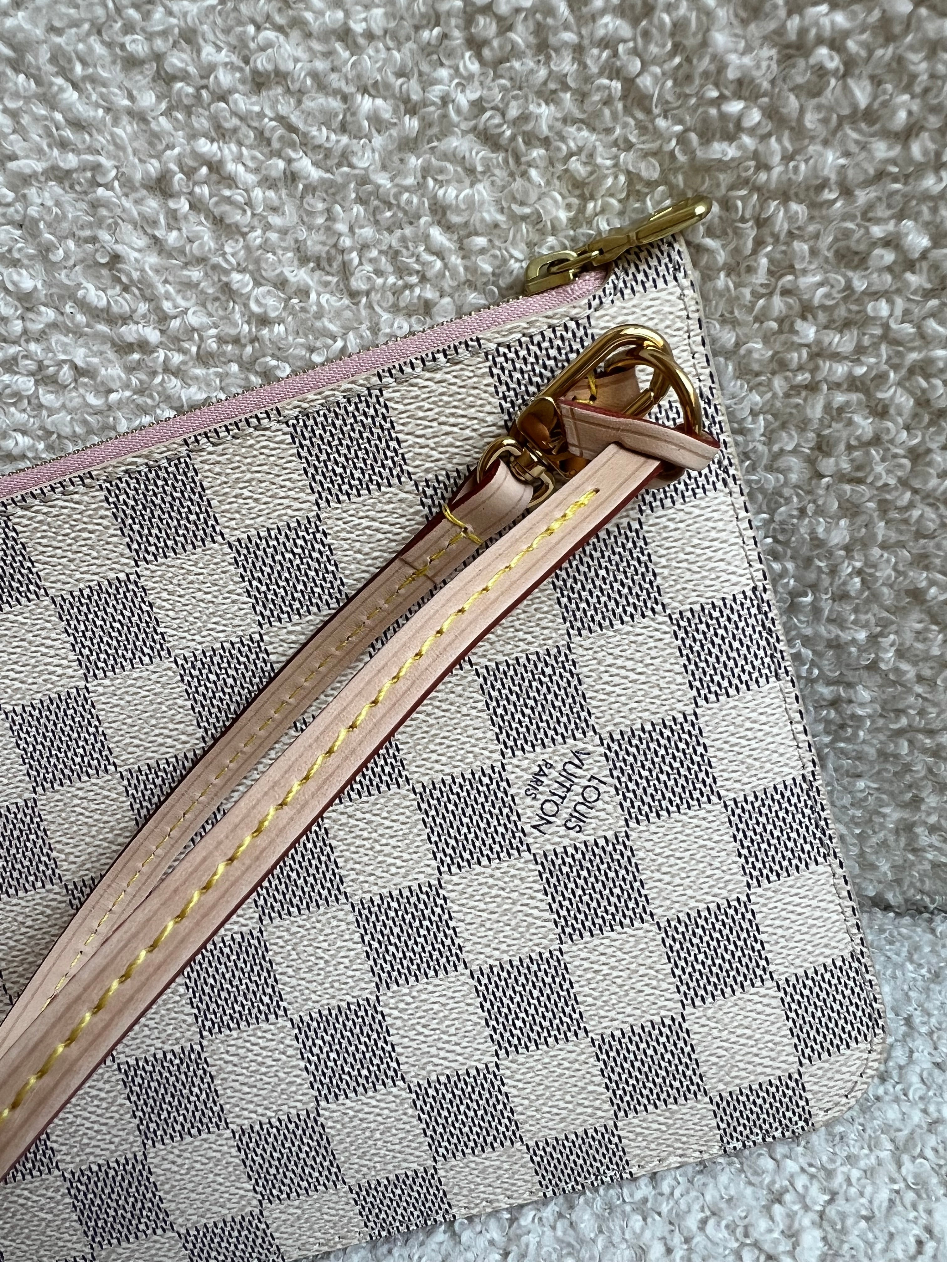 Neverfull Pouch