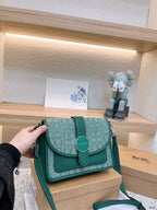 LO - CCH Bags - 243