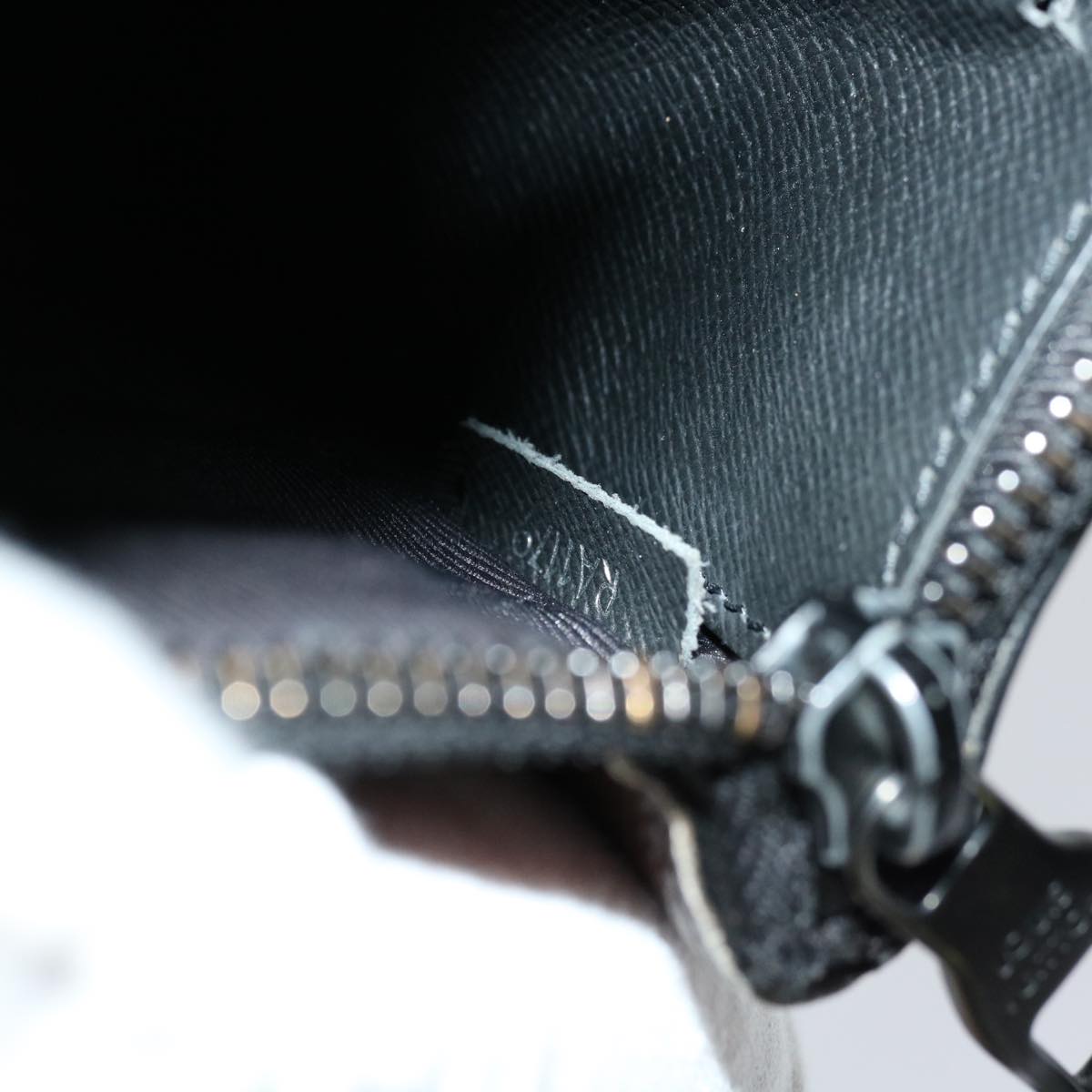 LO-LV bags 843