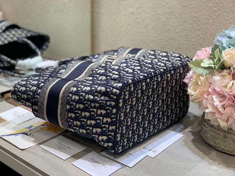 LO - DYOR   BAGS FOR WOMEN - FASHION LUXURY BAGS 079
