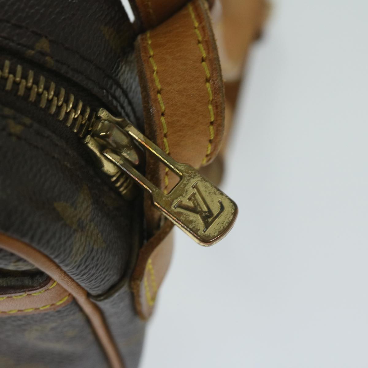 LO-LV bags 6550