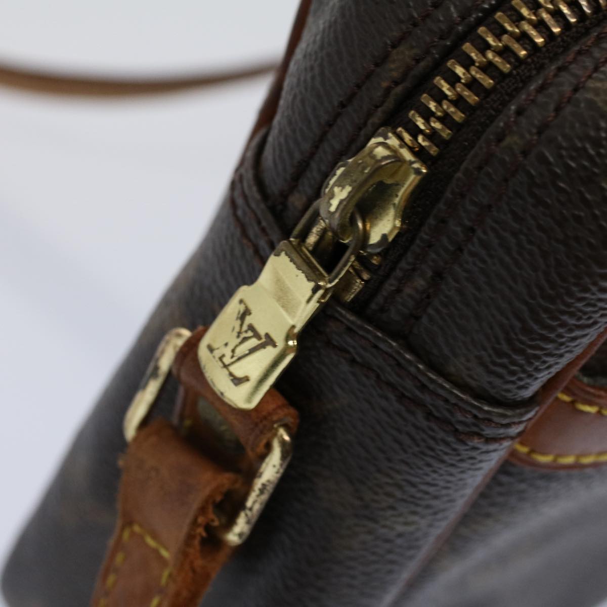 LO-LV bags 6487