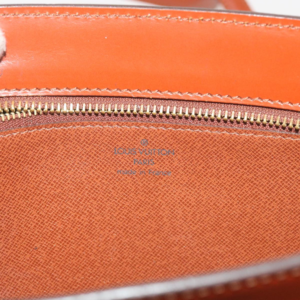 LO-LV bags 2421