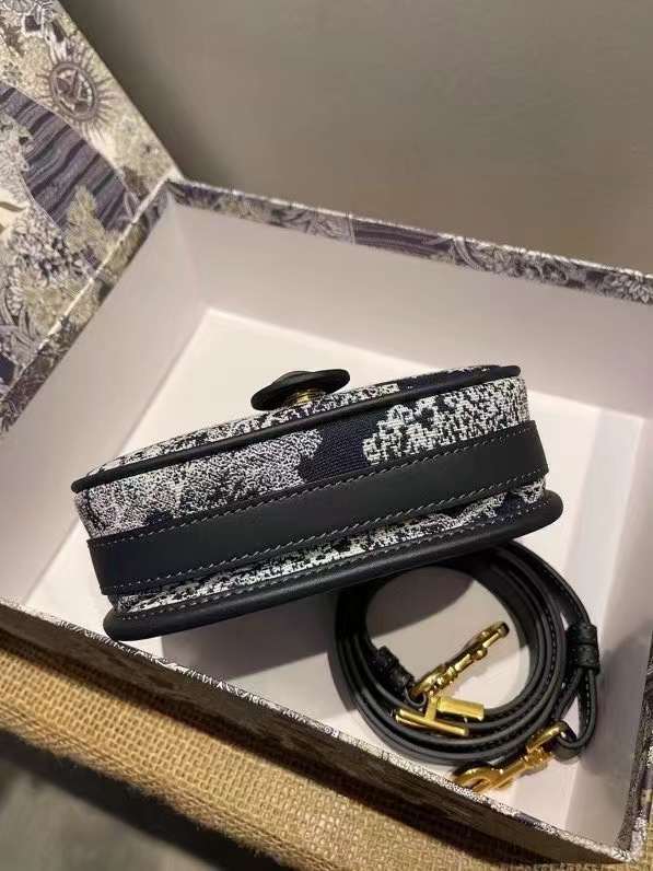 LO - DYOR   BAGS FOR WOMEN - FASHION LUXURY BAGS 437