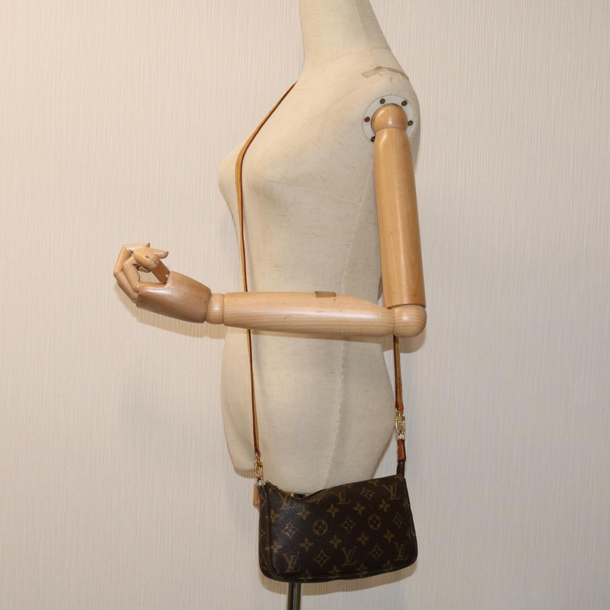 LO-LV bags 943