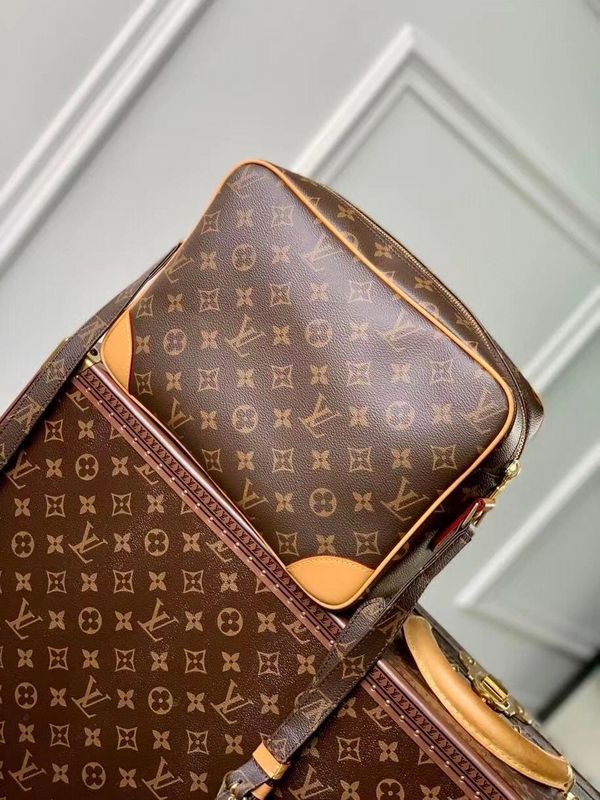 LO - LV Bags - 15965