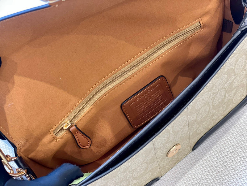 LO - CCH Bags - 233