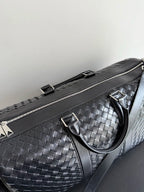 BV 25s  Bottega Veneta Duffel Bag Black Intrecciato leather
