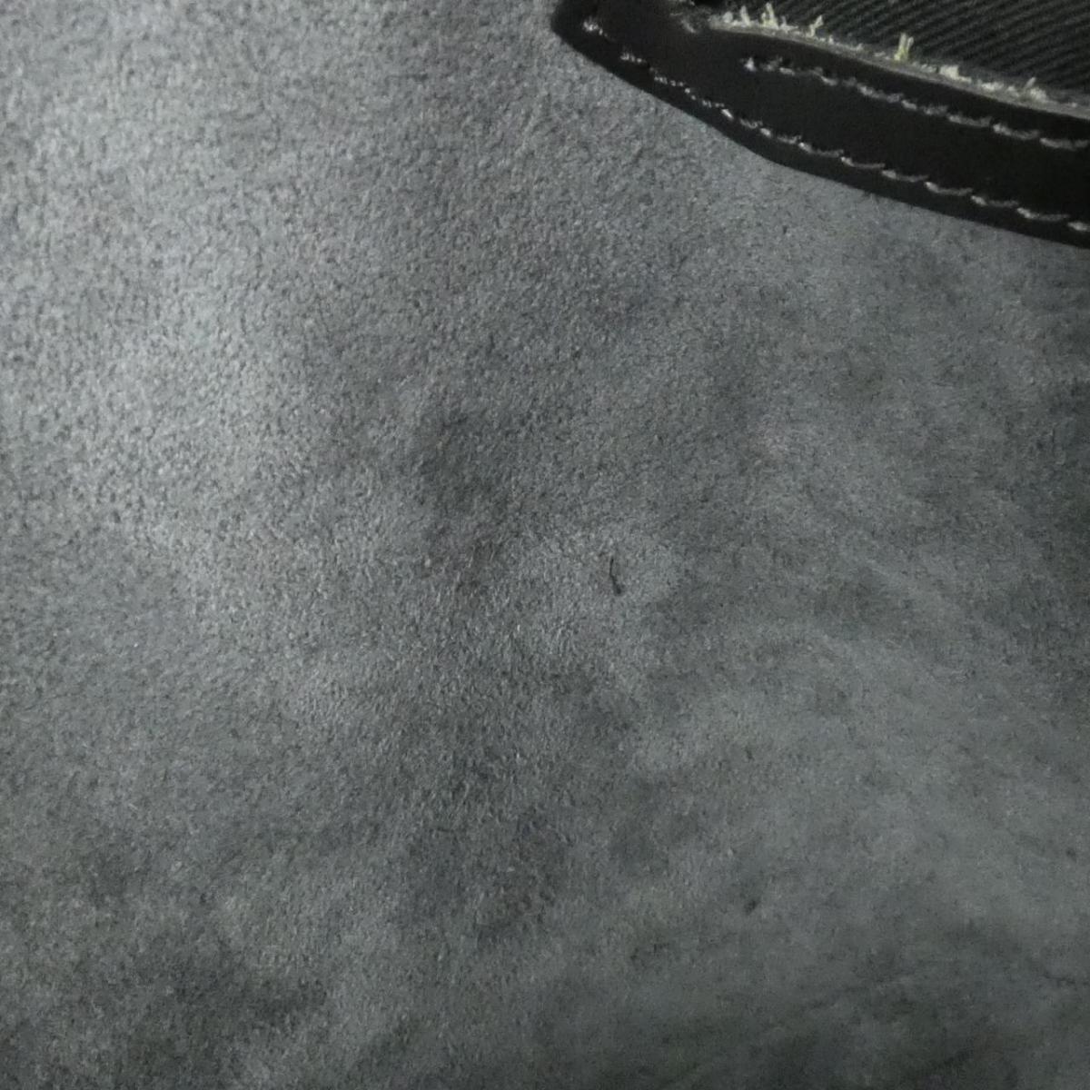 LO-LV bags 2443