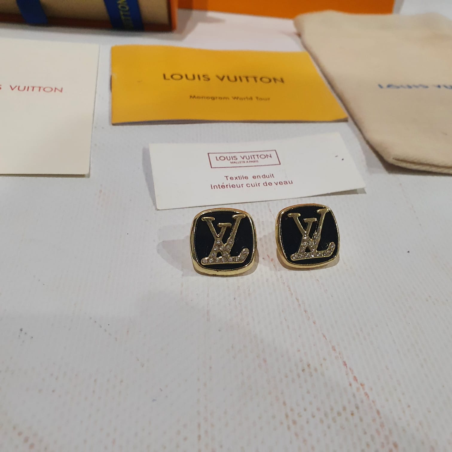 LO-LV bags 2178