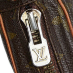 LO-LV bags 2041