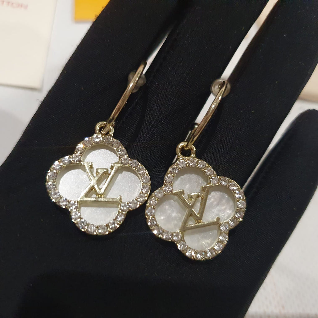 LO-LV bags 2180