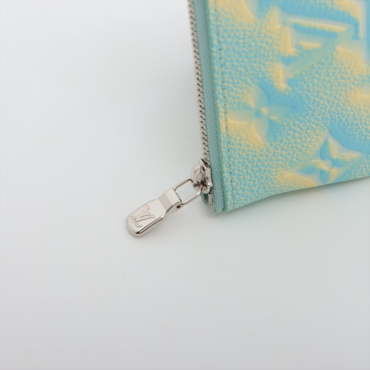 LO-LV bags 2282