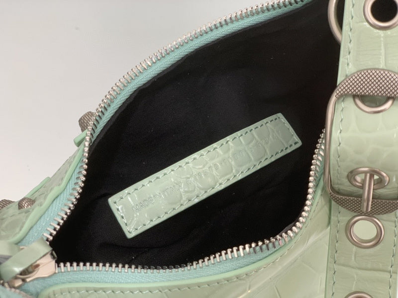 LO - BGA Bags - 2579