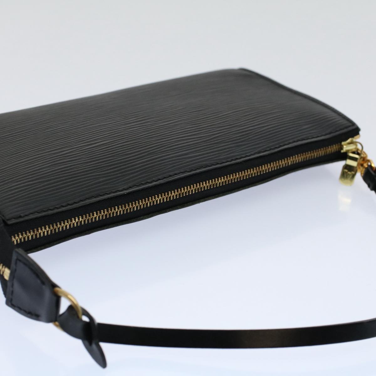 LO-LV bags 1066