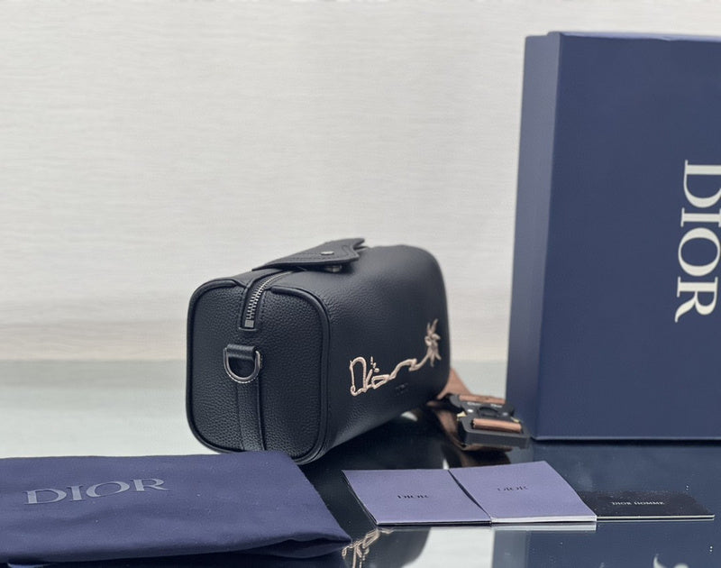 Lusso Official - DYOR BAG - AFFORDABLE DESIGNER BAGS -   HANDBAGS FOR WOMEN - 10015