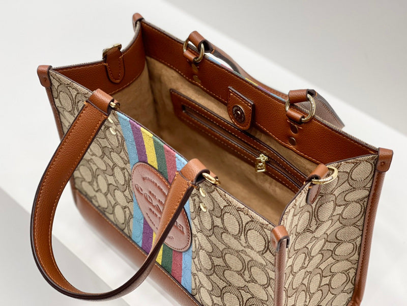 LO - CCH Bags - 467
