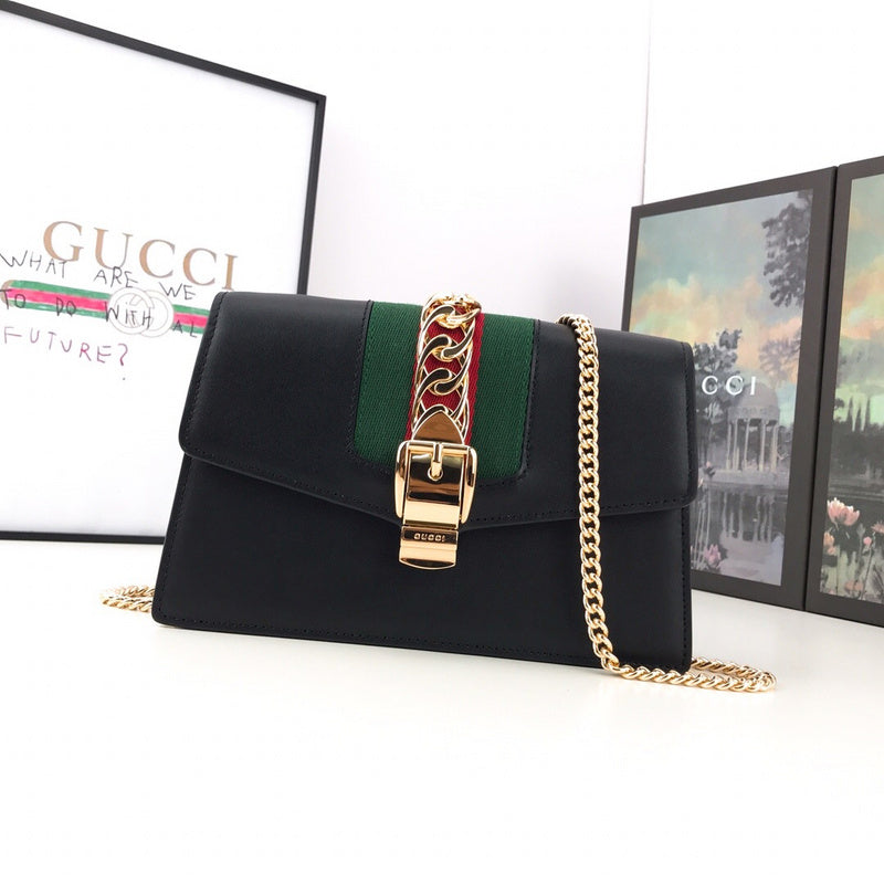 LO - GCC Bags - 2593