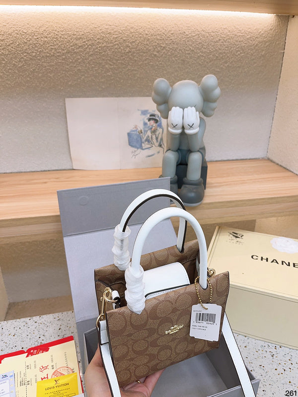 LO - CCH Bags - 106