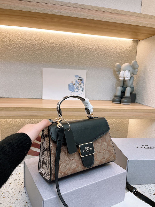 LO - CCH Bags - 335