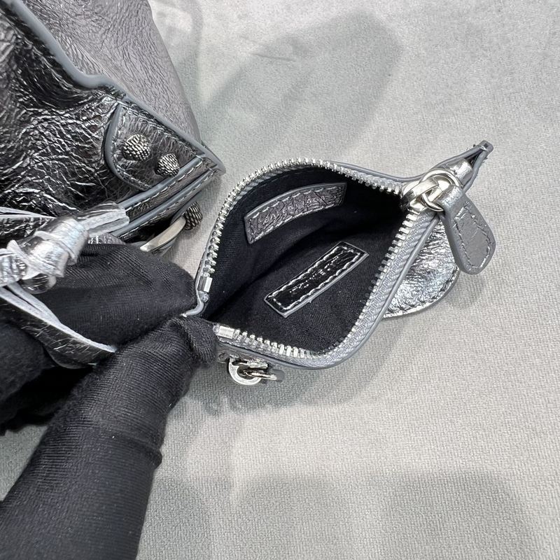 LO BAGS - BGA BAGS - 191