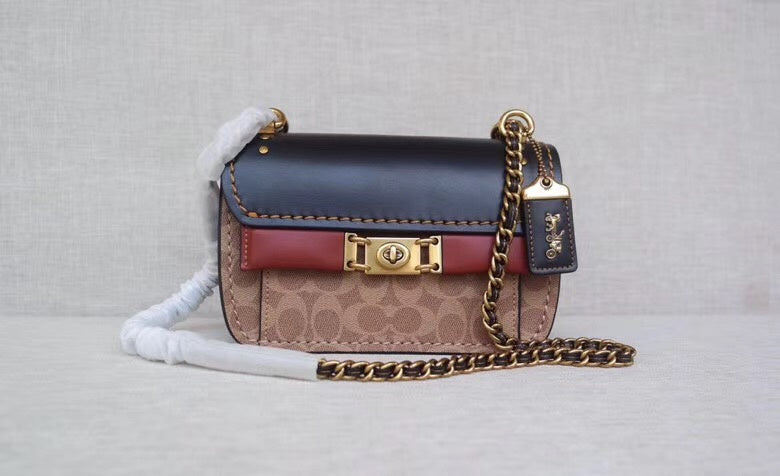 LO - CCH Bags - 496