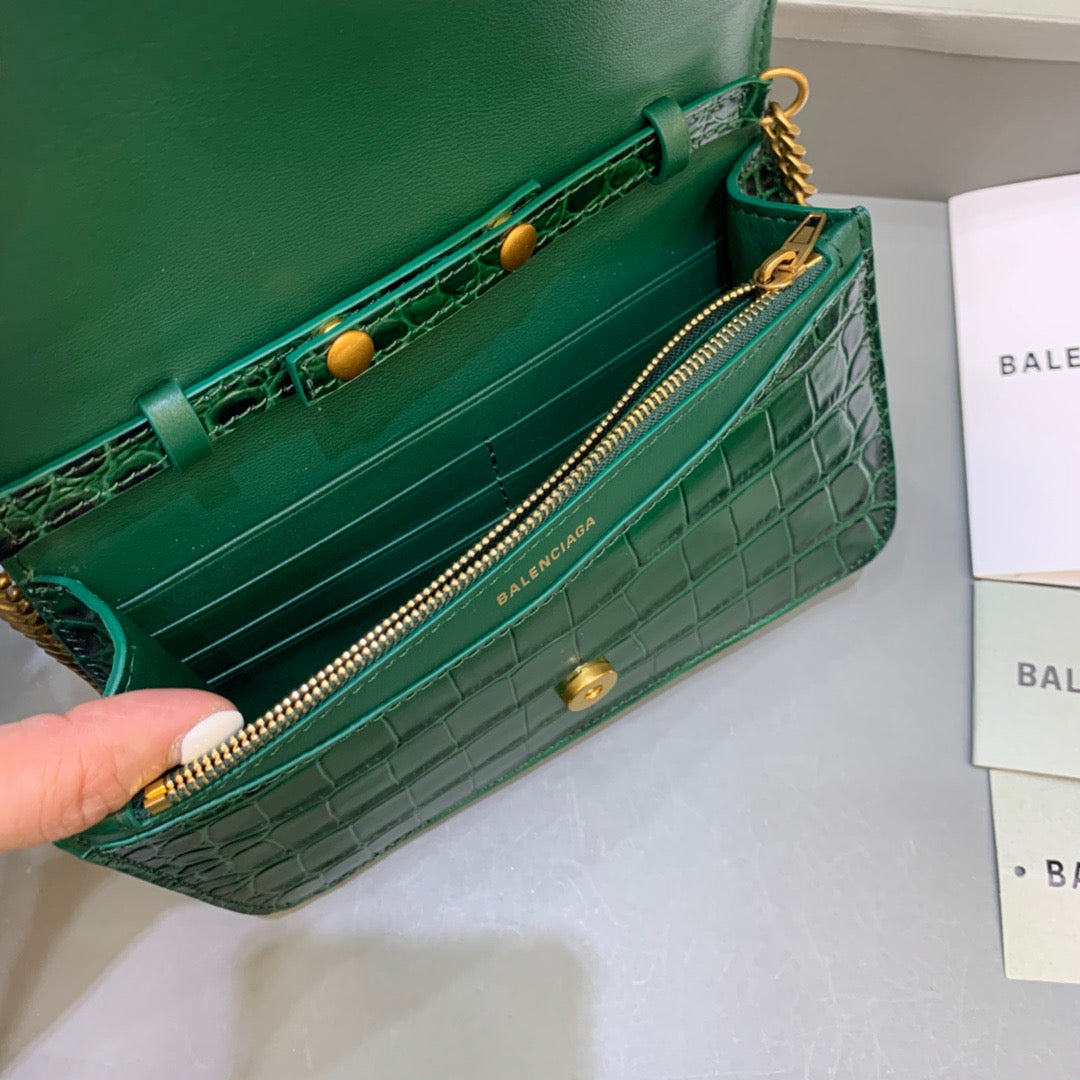 BLN-Ciaga Croc Embossed Patent B Bag With Chain In Green, For Women,  Bags 7.9in/20LO