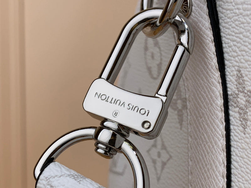 LO - LV Bags - 15426