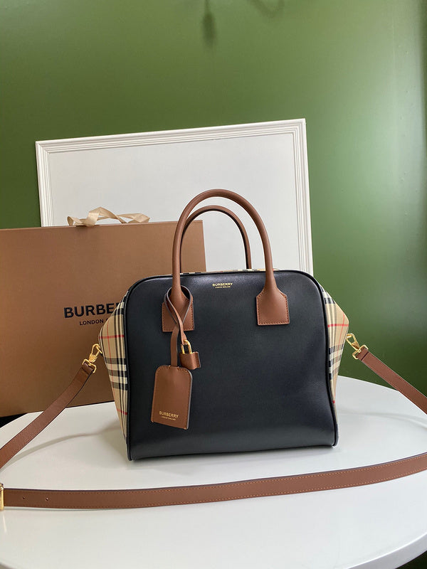 LO - B-BERRY BAGS - 024