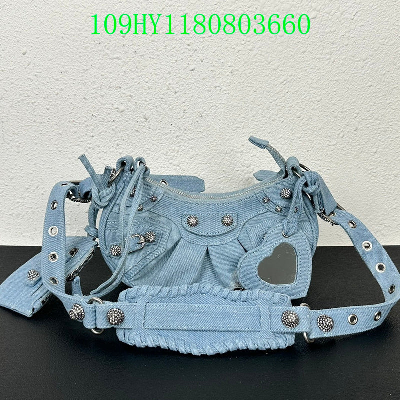 LO - BGA Bags - 1677