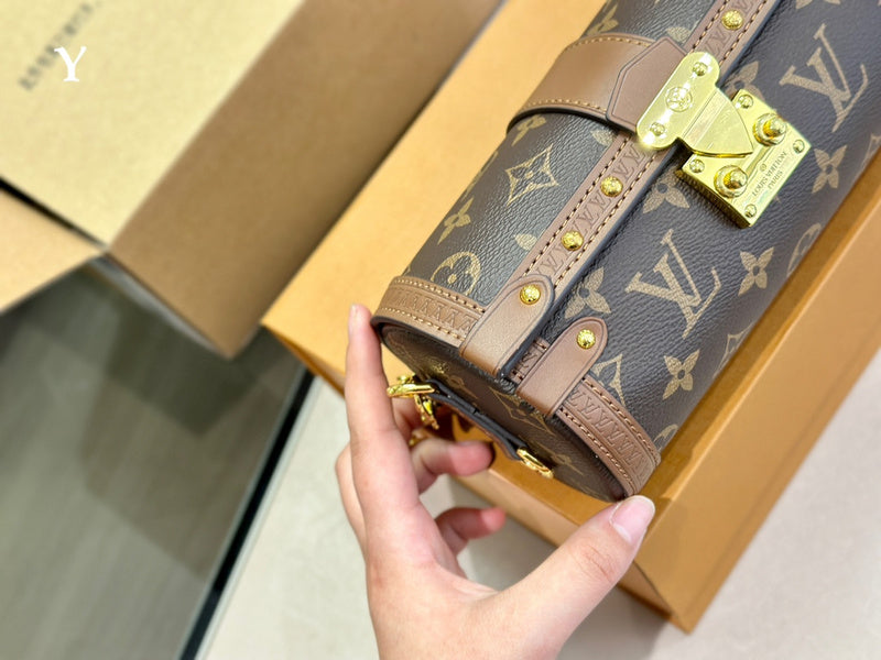 LO - LV Bags - 15091