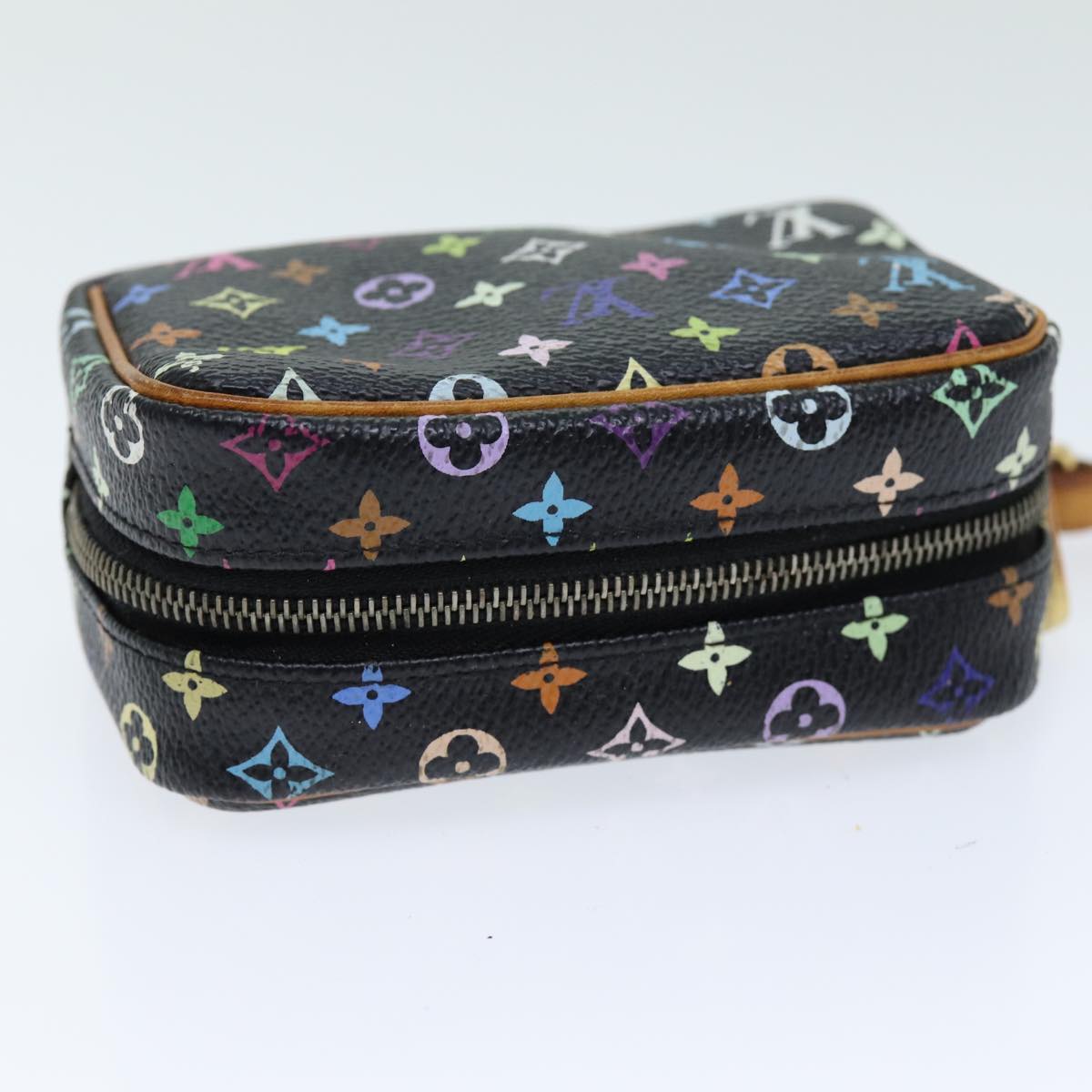 LO-LV bags 1024