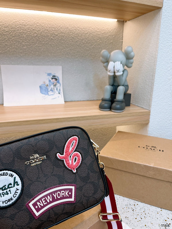 LO - CCH Bags - 427