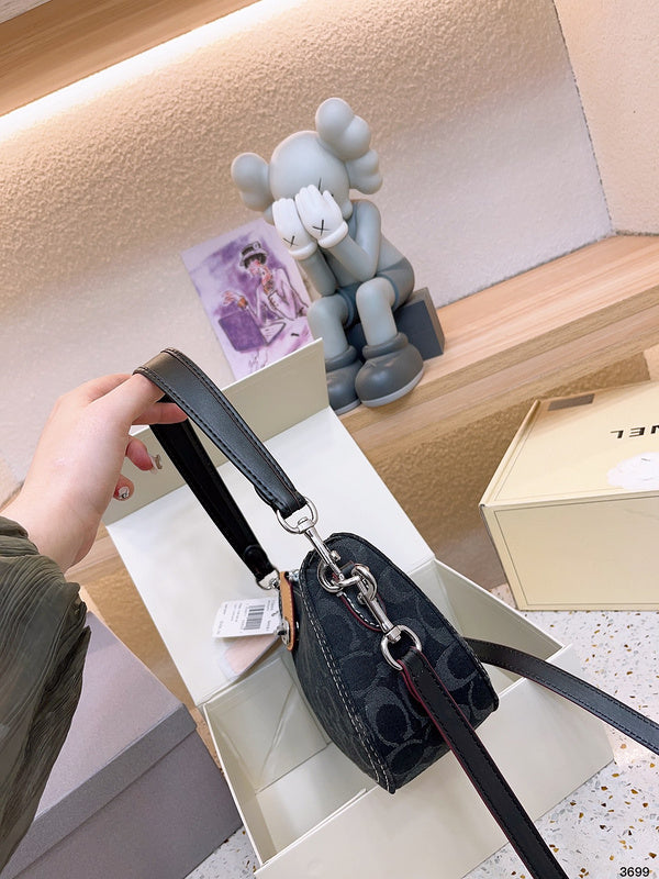 LO - CCH Bags - 164