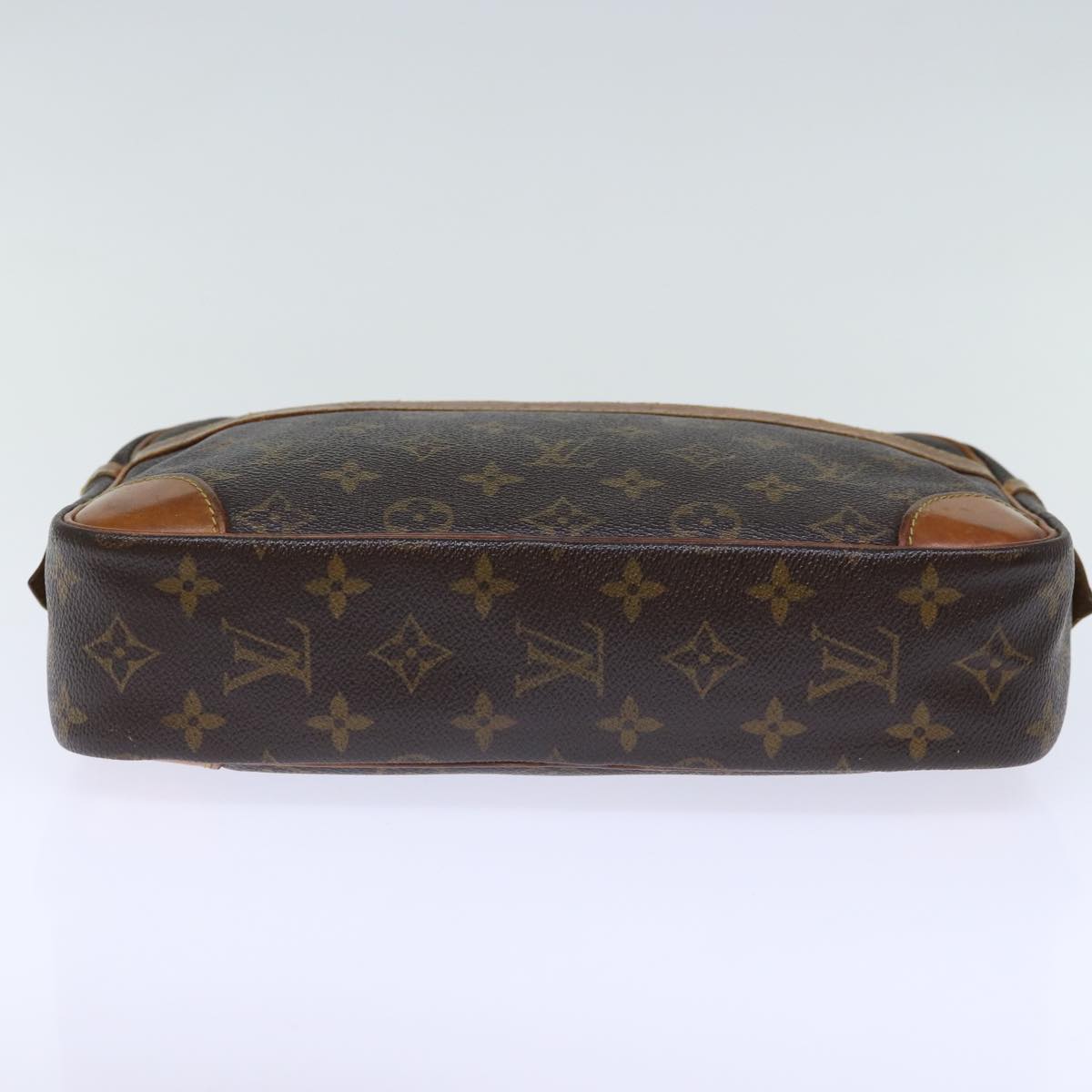 LO-LV bags 1227