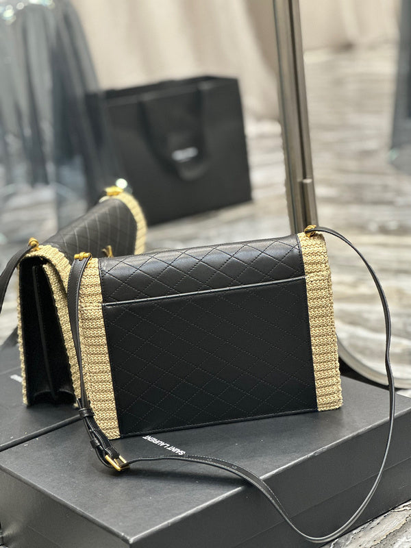 BB - YSL Bag - 3930
