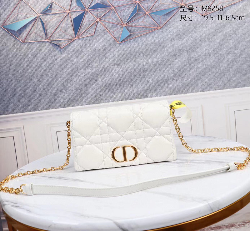 Lusso Official - DYOR BAGS - DESIGNER HANDBAGS  - 1828