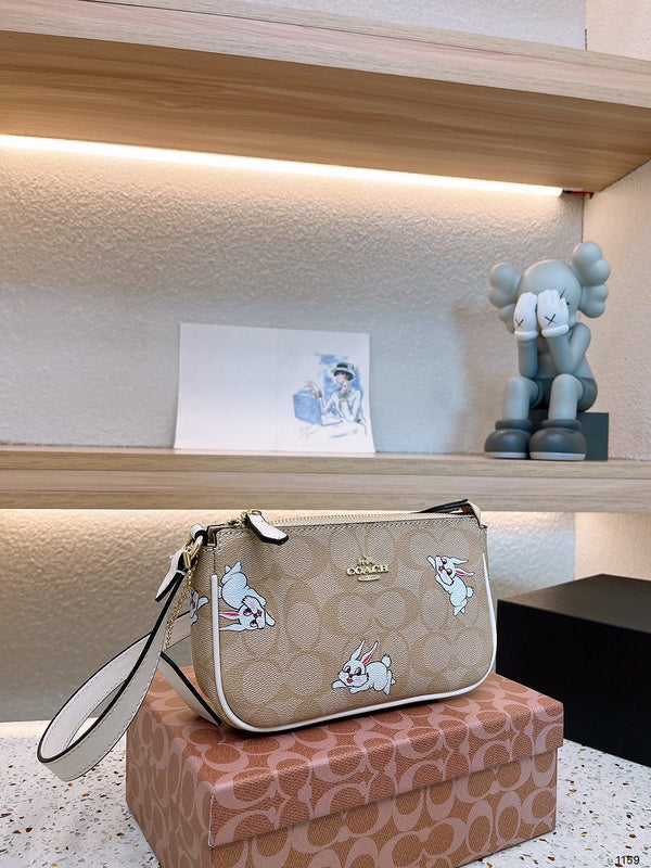 LO - CCH Bags - 255