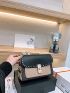 LO - CCH Bags - 377