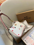 LO - CCH Bags - 115